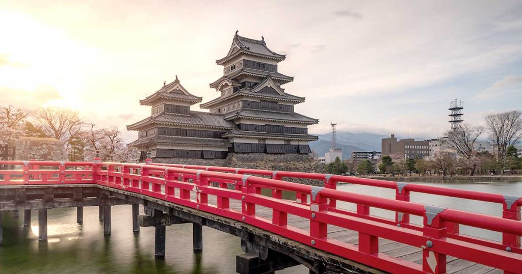 特大扇子と日本文化